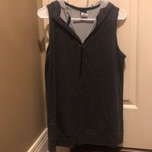 Nike sleeveless hooded sweatshirt
